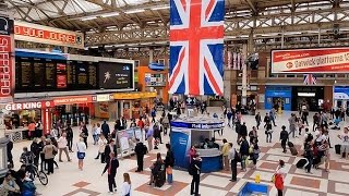 A Walk Through The London Victoria Station London England [upl. by Neisa]